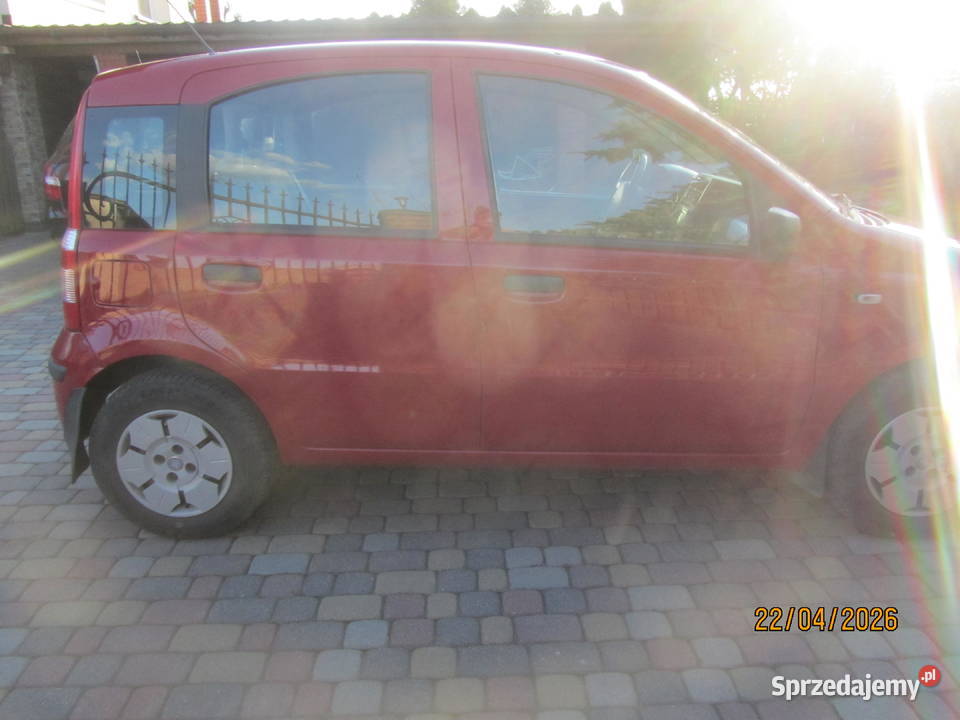 ładna z małym przebiegie i gazem Rok produkcji 2008