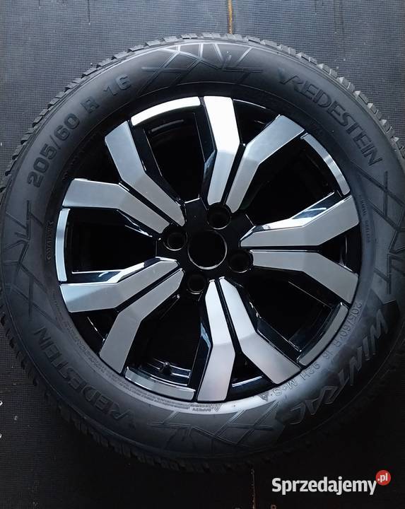 Koła zimowe 20560R16 alufelgi DACIA 4x100 65J małopolskie Biecz sprzedam