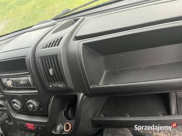 Sprzedam samochód dostawczy Drwalew sprzedam