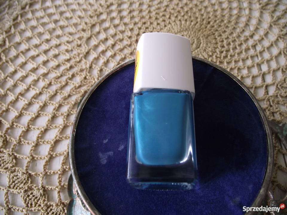 LAKIER DO PAZNOKCI DELIA SZMARAGDOWY TURKUS Manicure, pedicure