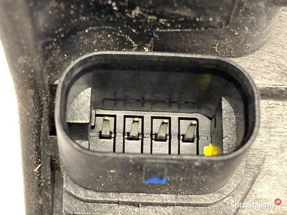 ZAMEK DRZWI PRAWY PRZÓD BMW F45 Minivan 7281934