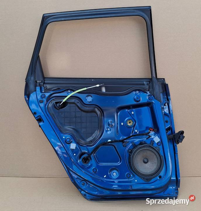 AUDI A3 8P DRZWI LEWY TYŁ KPL SZYBA MECHANIZM lubuskie Bieleń