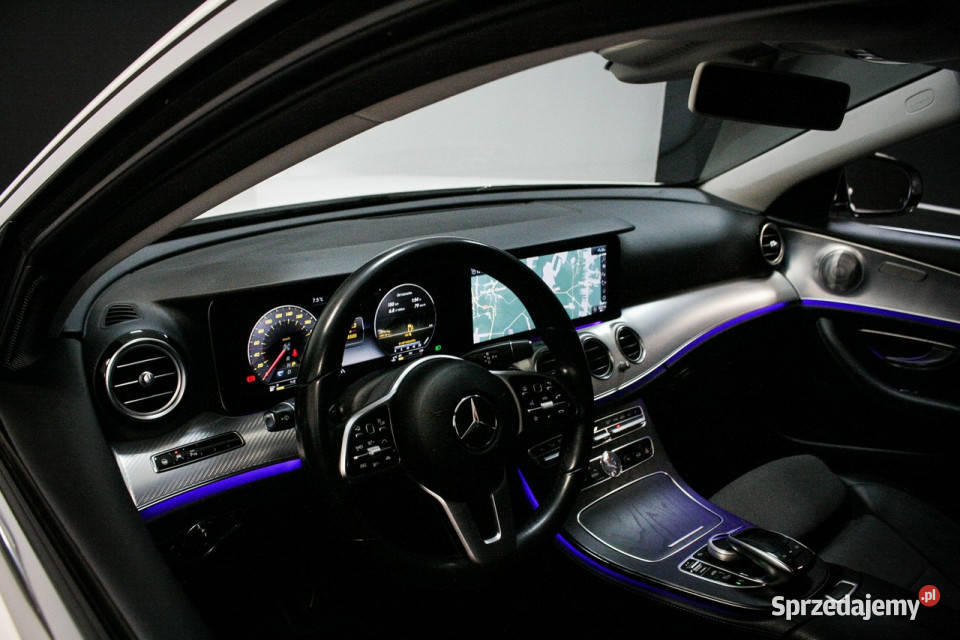 Mercedes E 220 AllTerrain4MATICPneumatykaSalon wspomaganie kierownicy