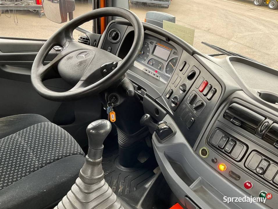 Wywrotka 4x4 z dzwigiem Mercedes Wywrotki Warszawa