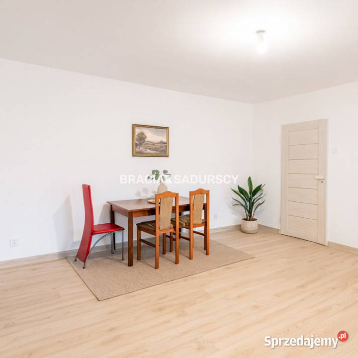 Mieszkanie 913m2 4 pokojowe Kraków parter sprzedam