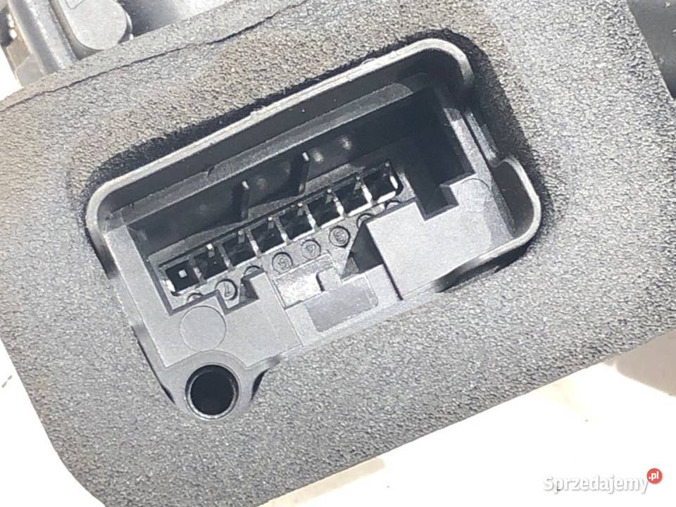 ZAMEK DRZWI PRAWY TYŁ VW POLO VI Hatchback podkarpackie sprzedam