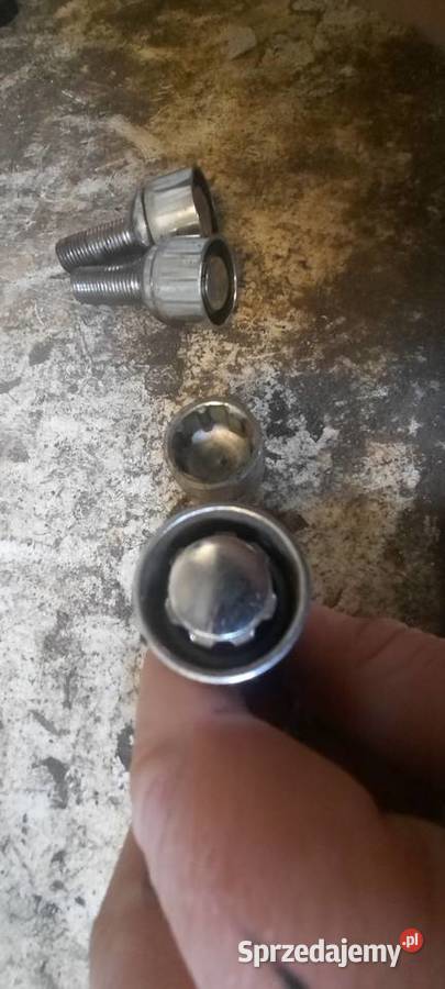 Szpilki antykradziezowe mercedes