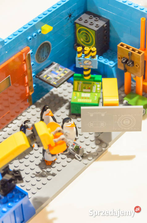 Klocki Cobi Pingwiny z Madagaskaru Sekretna baza Częstochowa