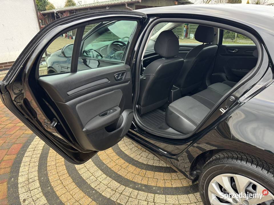 Renault Megane IV 2017 16 sce Salon Polska Rok produkcji 2017