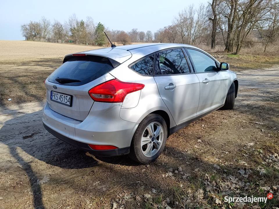 Ford Focus 3 lift 15 TDCi 120 salon Kościan