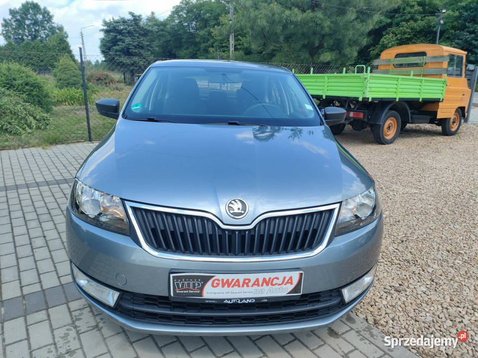 koda RAPID 2013 12 ben ładna 2 kompl kół klimatyzacja sprzedam