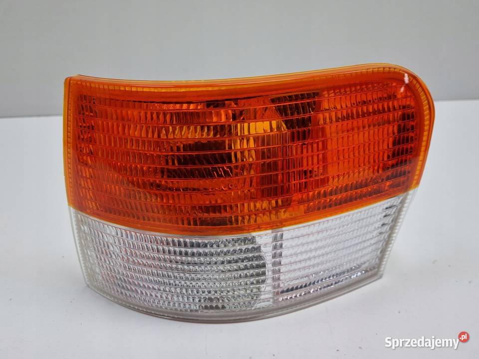 Saab 9000 PRZEDNI KIERUNKOWSKAZ LEWY KIEROWCY Rudka