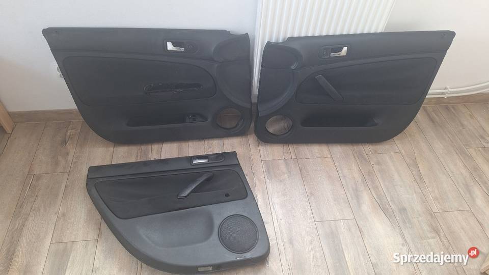 Wnętrze Passat B5 fotele boczki wykladziny Tarnów