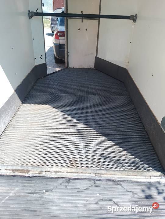 Przyczepa do przewozu dwóch koni Żerdzina sprzedam