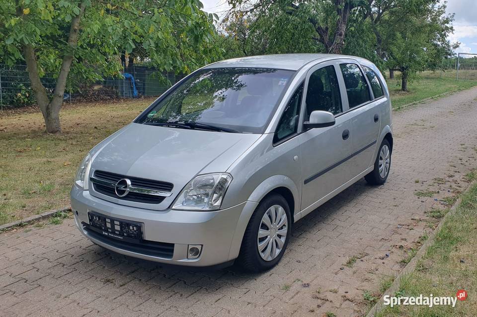18i 125 Automat Bezwypadkowy Zadbany MP3 Meriva Kamienna Góra sprzedam