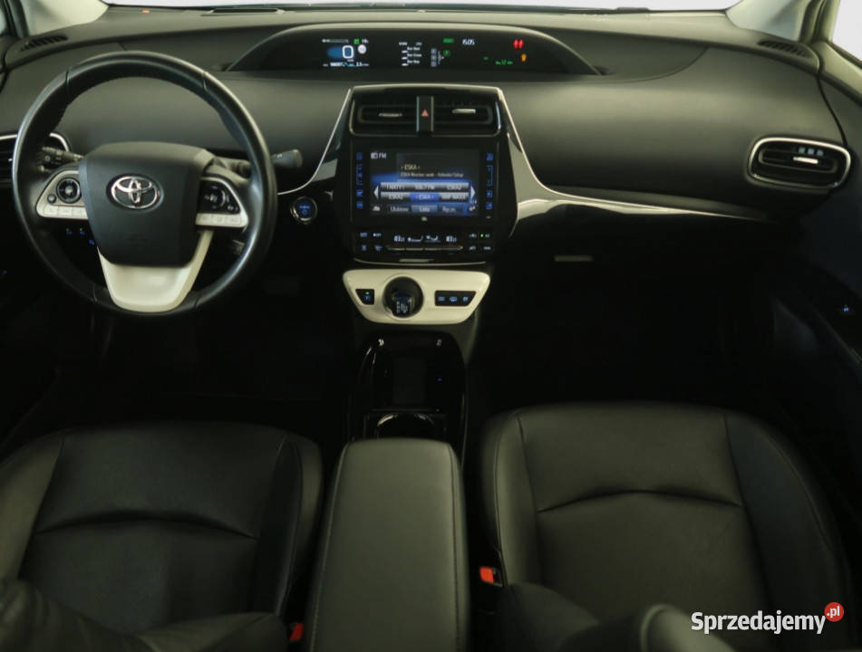 Toyota Prius 18 PHV światła LED Bielany Wrocławskie
