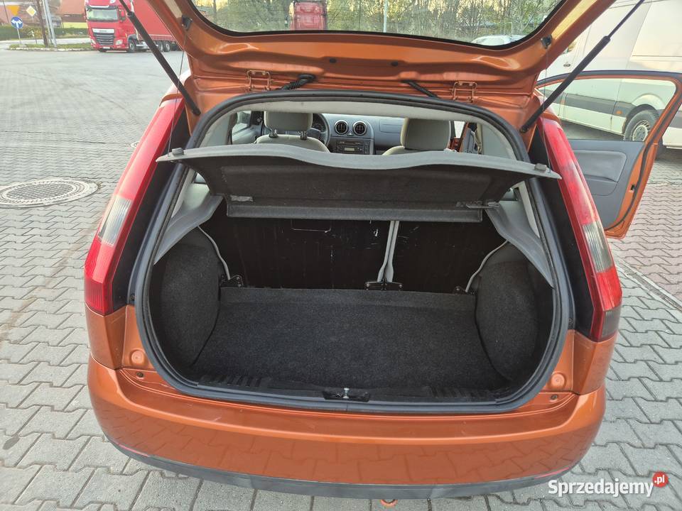 Ford Fiesta 12 benz 69 Szyberdach Długo opłaty 1200cm3 Fiesta Bujaków