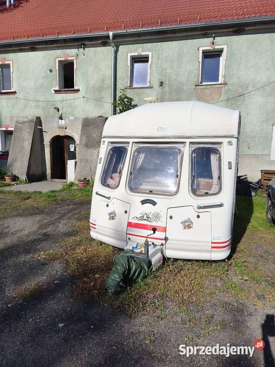 Przyczepa kempingowa VANROYCE Ważne opłaty i