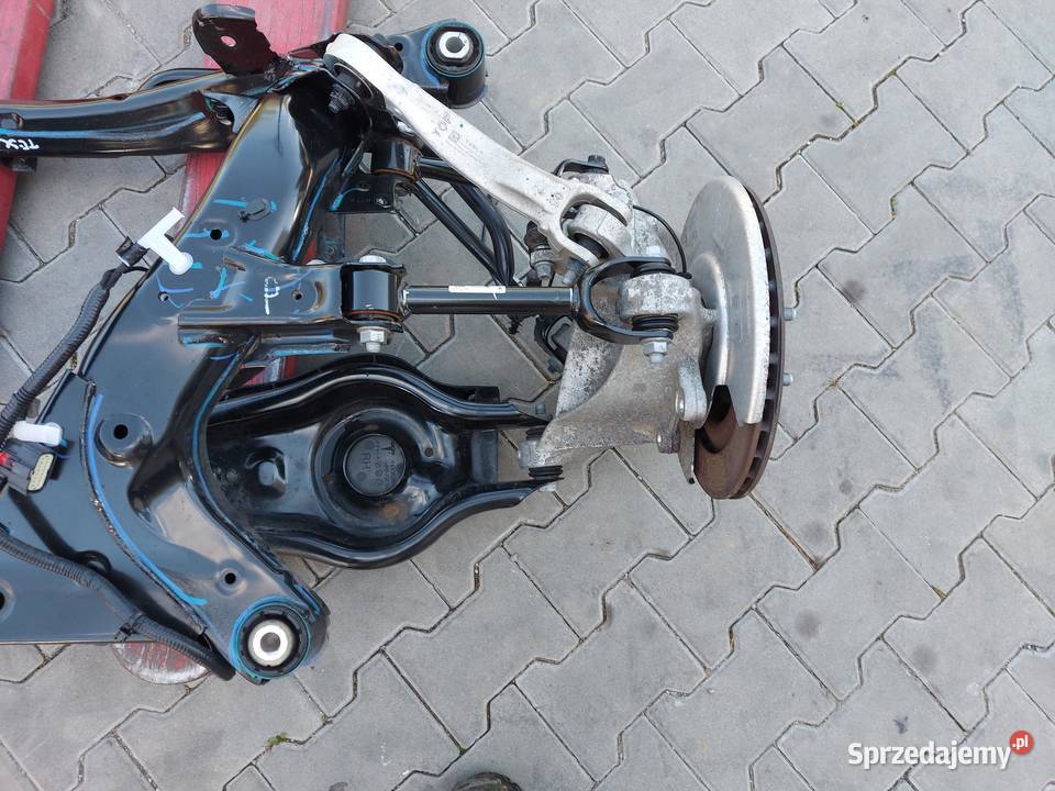 TESLA MODEL Y 2024r ZAWIESZENIE PRAWE TYŁ