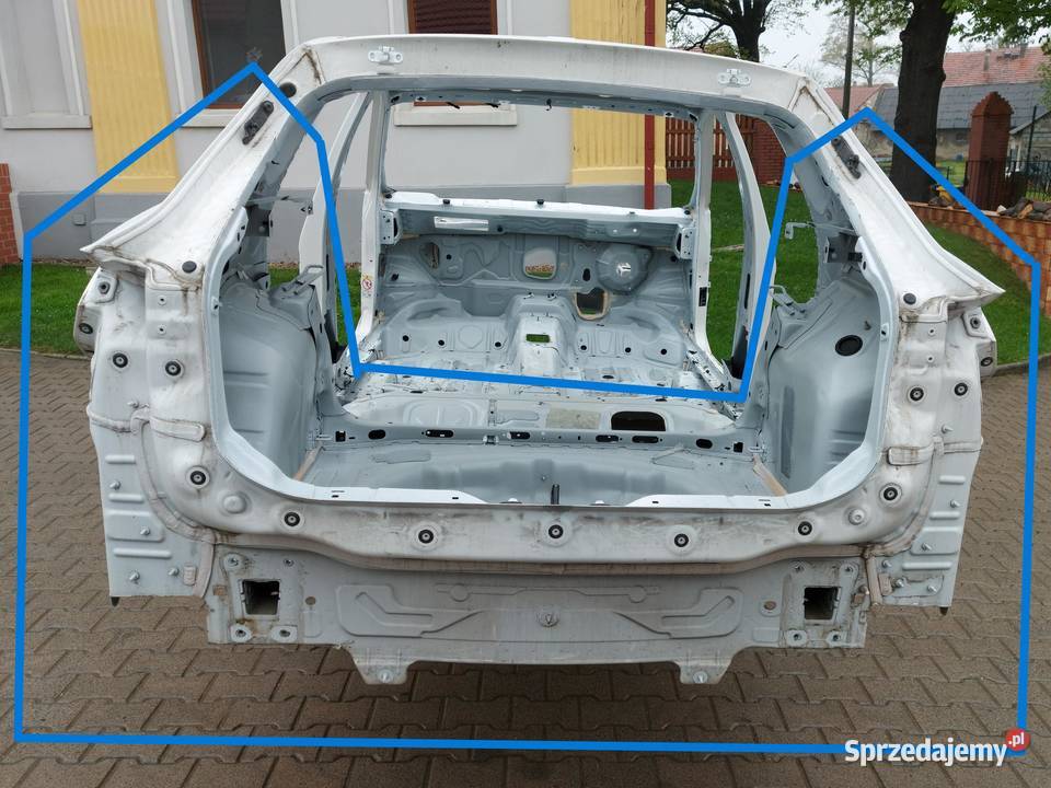 CUPRA FORMENTOR 5FF WANNA BŁOTNIKI ĆWIARTKA PAS