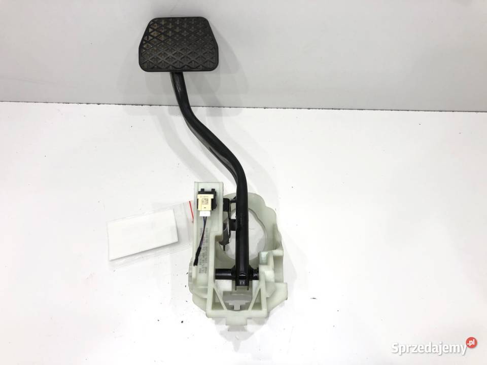 PEDAŁY BMW F30 1118 6875797 20 252 podkarpackie