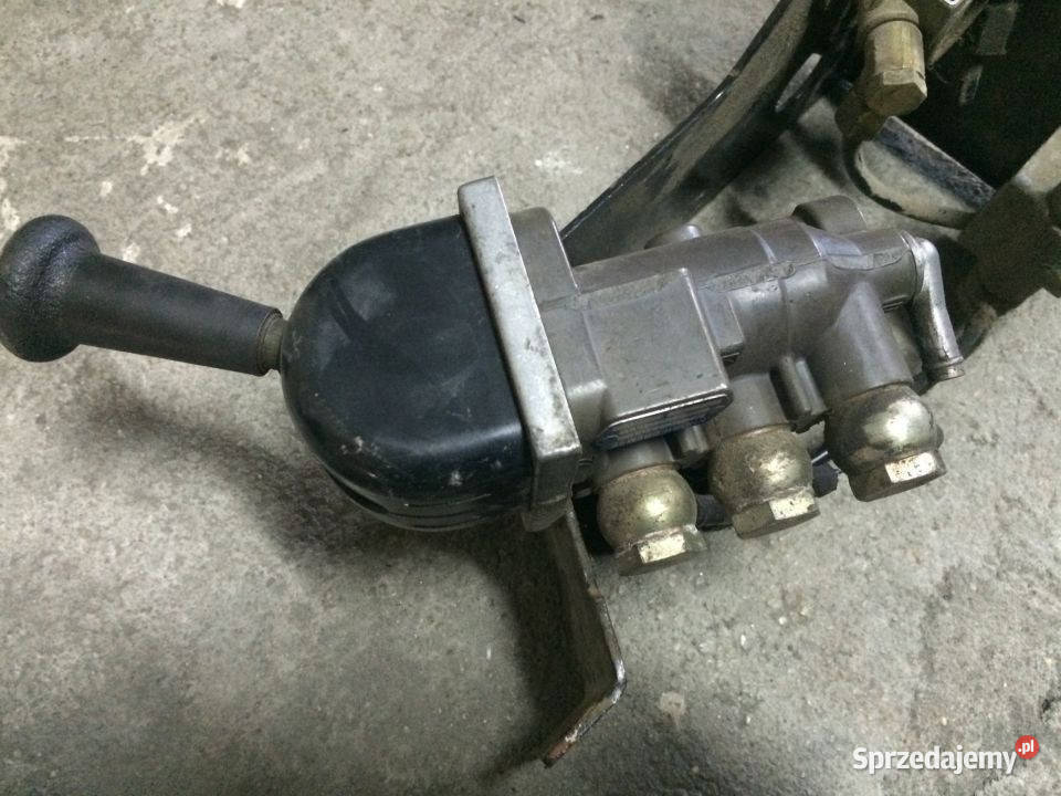 Hamulec Ręczny Zawór KnorrBremse HB1181 92188AT