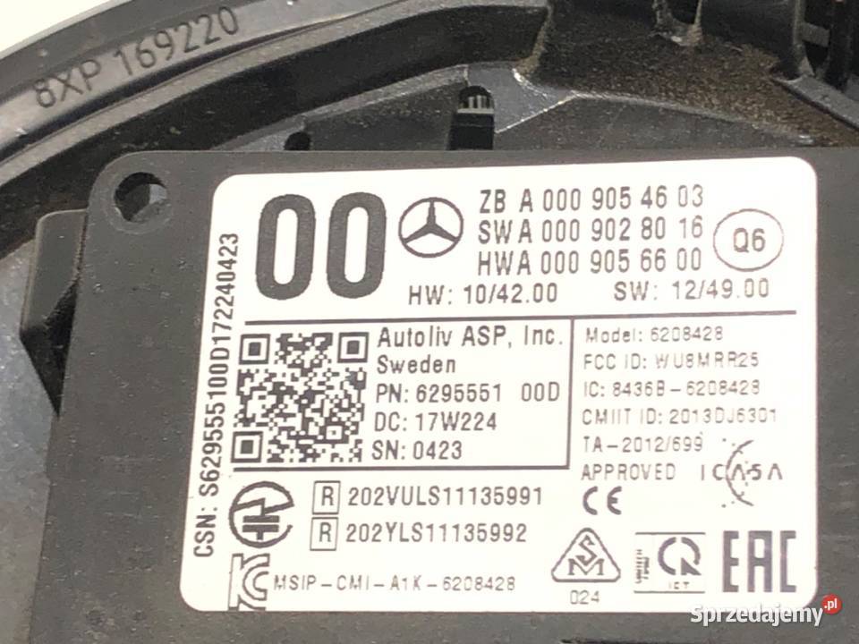EMBLEMAT PRZÓD RADAR MERCEDES W246 1118 Minivan Listwy i nakładki sprzedam