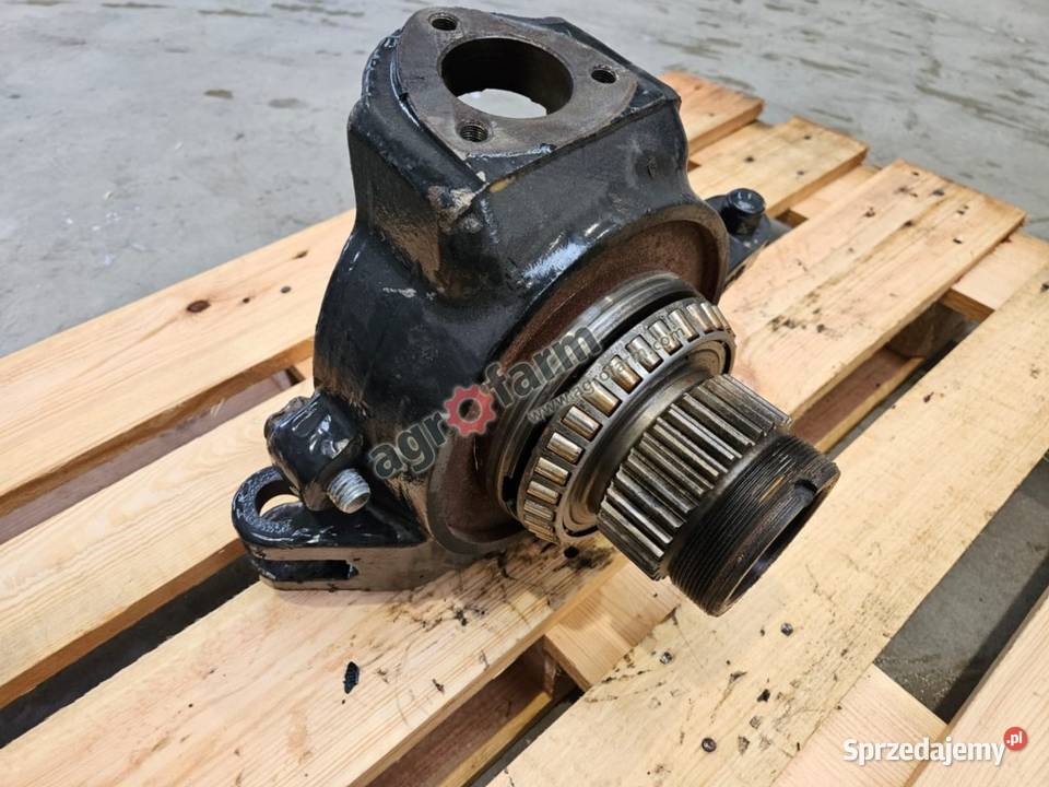 Zwrotnica LH Case Puma 130 145 150 Byków sprzedam