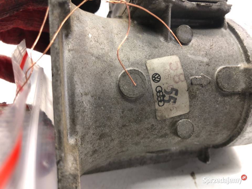 PRZEPŁYWOMIERZ AUDI A4 B5 16 100 9401 CZUJNIK osobowe