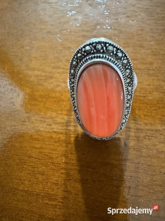 Pierscionek srebrny z koralem spieczonym i Pierścionki śląskie Częstochowa