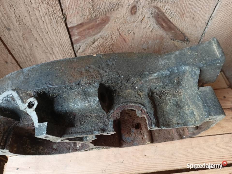 Połówka karter prawy MZ TS 250 Lublin