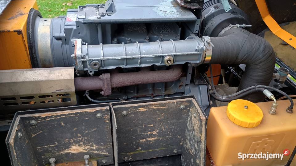 Kompresor Spalinowy Śrubowy INGERSOLLRAND P110 podkarpackie Futoma