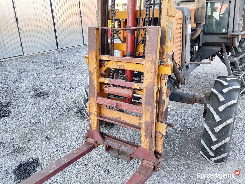 Maszt z przesuwem bocznym do ciągnika nieuszkodzony lubelskie Turobin