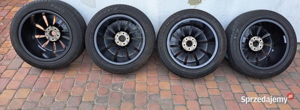 Koła AUDI 18 22555 R18 Samochodowe