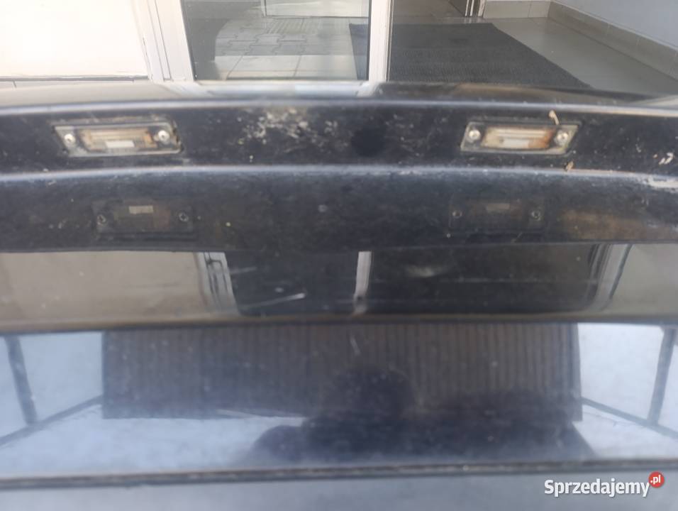 Volkswagen VW GOLF IV ZDERZAK TYŁ 1J6807421D osobowe śląskie Łaziska Górne