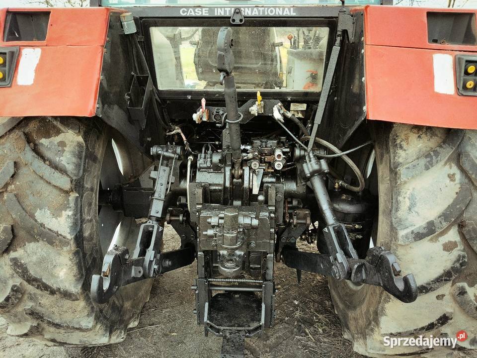 Case maxxum 5140 Piątek