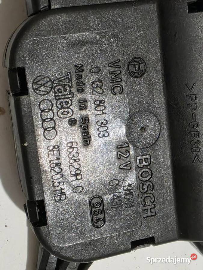 Silniczek nagrzewnicy Audi a4b6 8E1820511B Pozostałe Iława