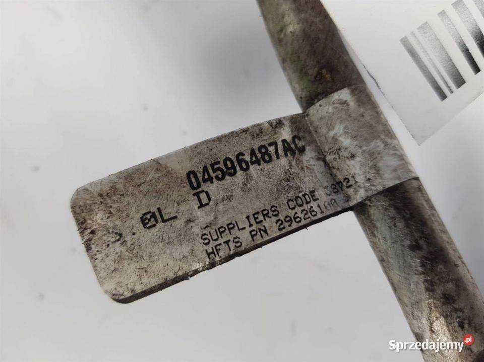 PRZEWÓD KLIMATYZACJI 300C Pozostałe Części samochodowe Lipno