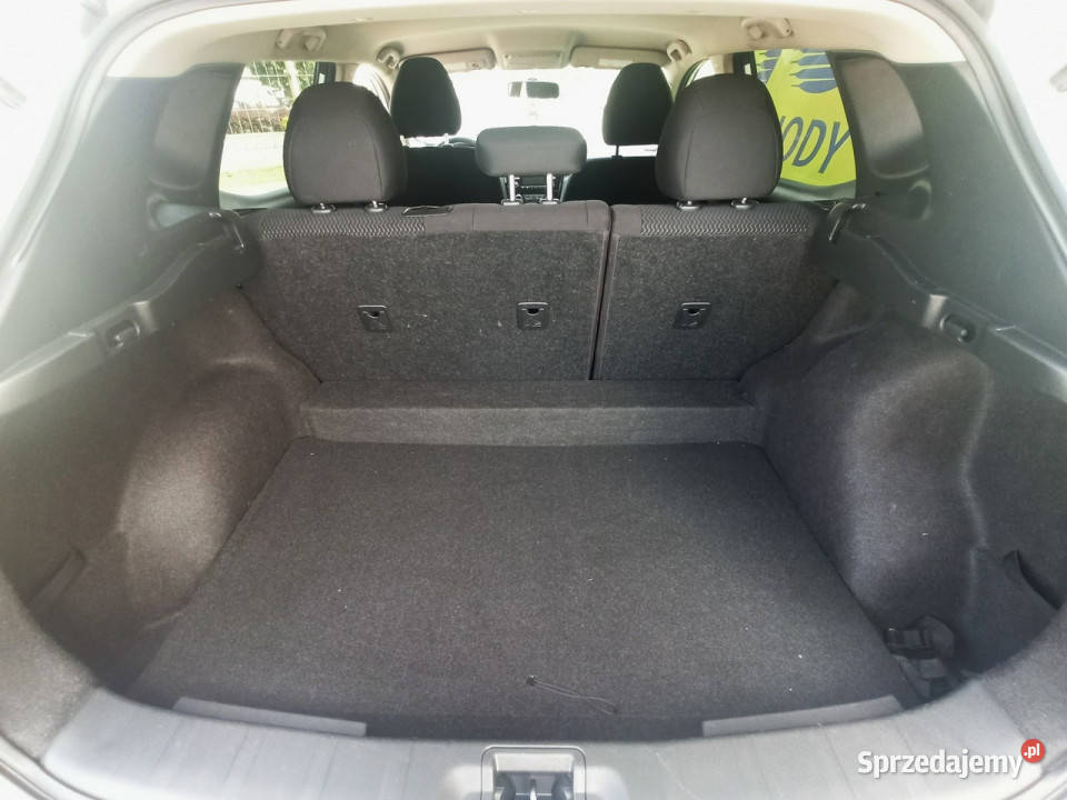 Nissan Rogue Qashqai Sport automat gniazdo AUX