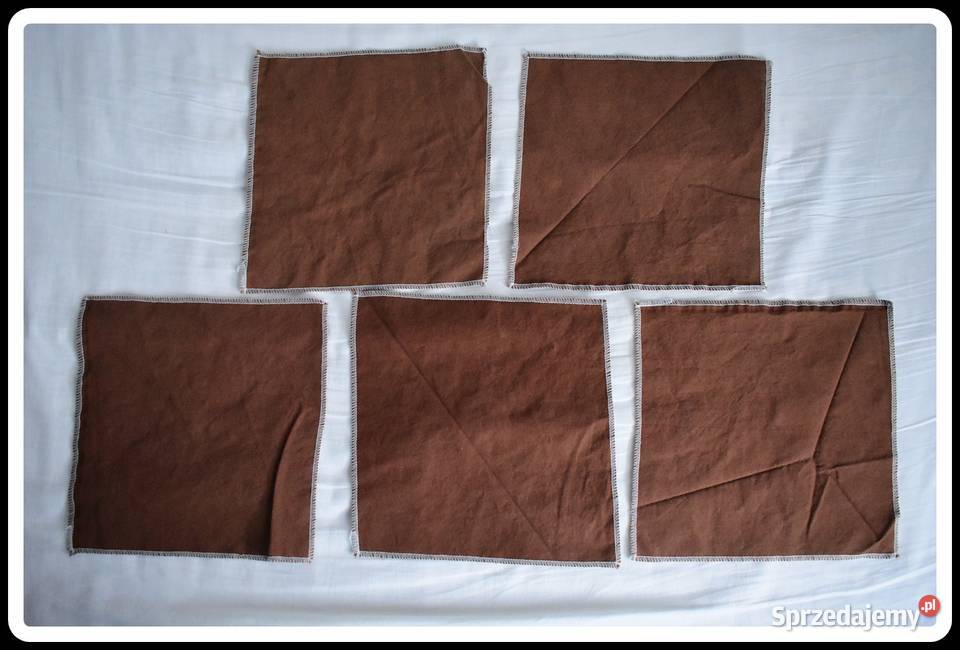 Zestaw 5 brązowych serwetek 25 x 25 mazowieckie