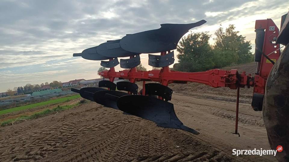 Pług 3 skibowy obrotowy Pługi Żuromin