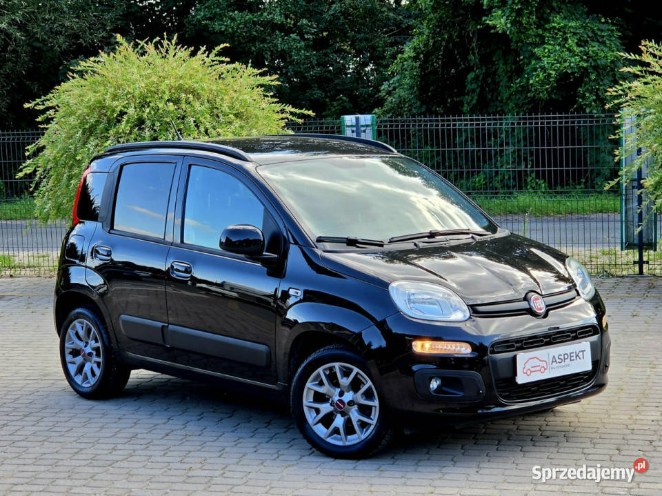 Fiat Panda 12 69 36 Bogate wyposażenie III 2011 światła do jazdy dziennej Skępe