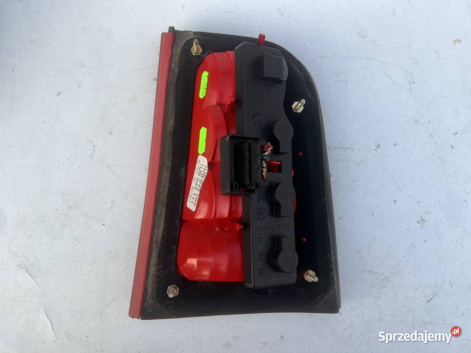 Lampa lewa tył Skoda Octavia I kombi wielkopolskie Ostrzeszów