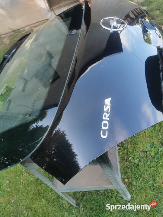 Klapa tył corsa D osobowe podkarpackie Hucisko Nienadowskie
