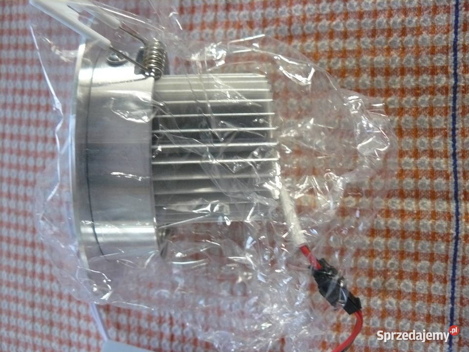 Halogeny led z oprawką sufitowe na 12v 230v