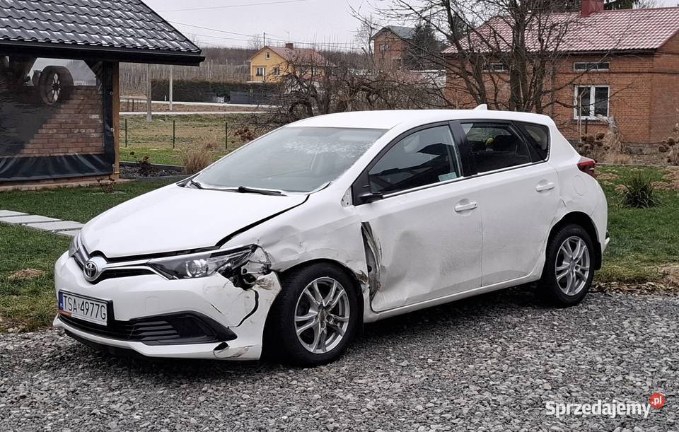 Tanio Toyota Auris II 133 Lift 20172018Nowy Gaz 70000km Sandomierz