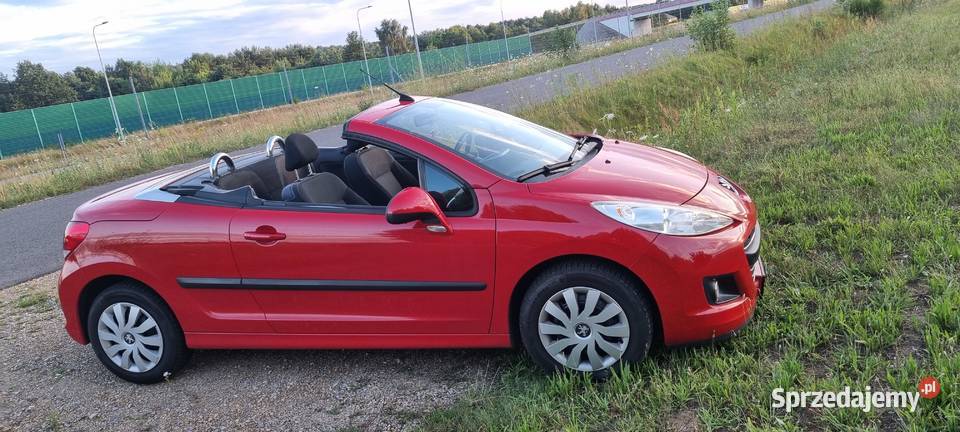 Peugeot 207cc Cabrio na każdą pogodę zadbany sprzedam