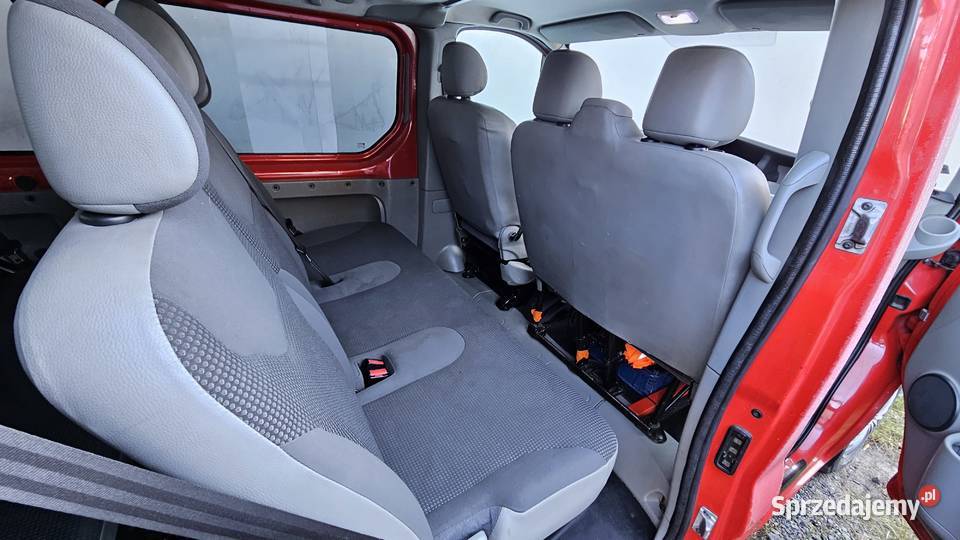 Opel Vivaro 9osobowy 2010 gniazdo AUX Zbąszyń