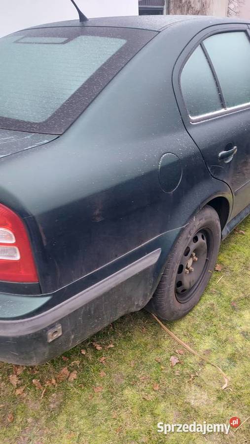 Skoda Octavi I 2002 16 8v uszkodzona Panki