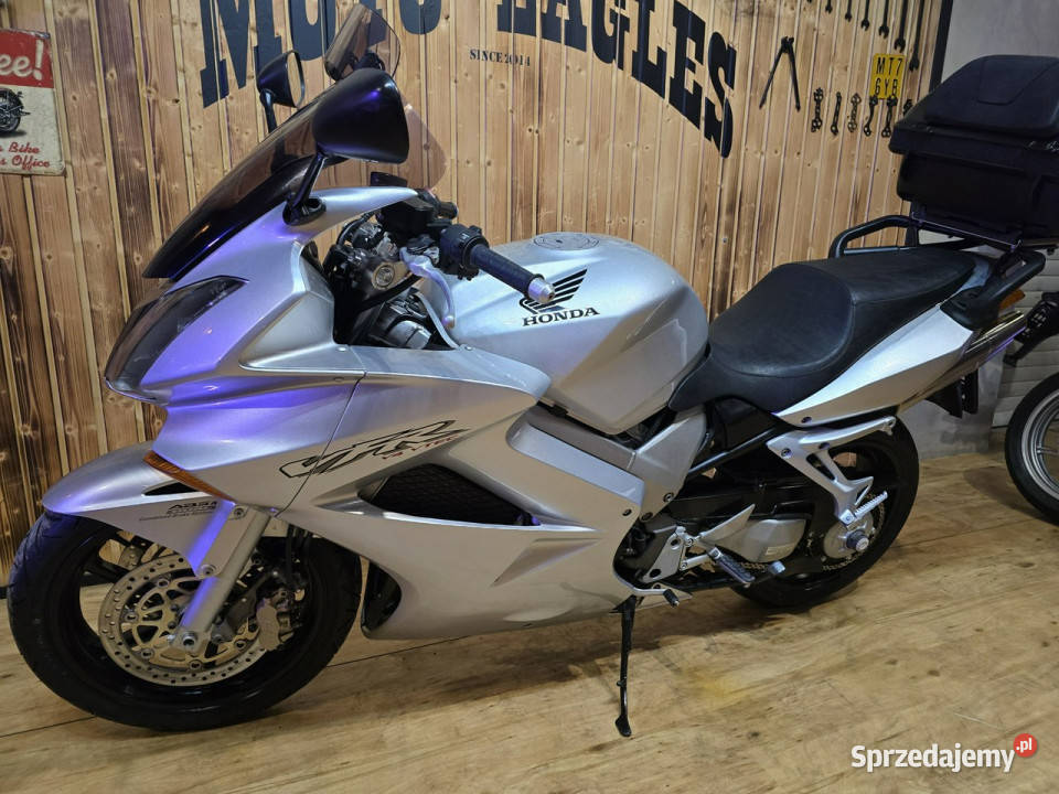 Honda VFR ZADBANY BŁYSZCZY technicznie super Stare Miasto sprzedam